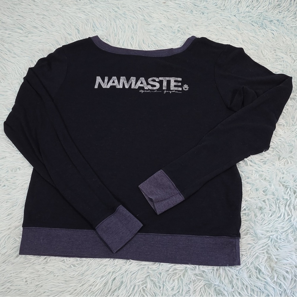 Spiritual Gangster Namaste Scoop Neck Long Sleeve Graphic Sweatshirt Sz XS Navy